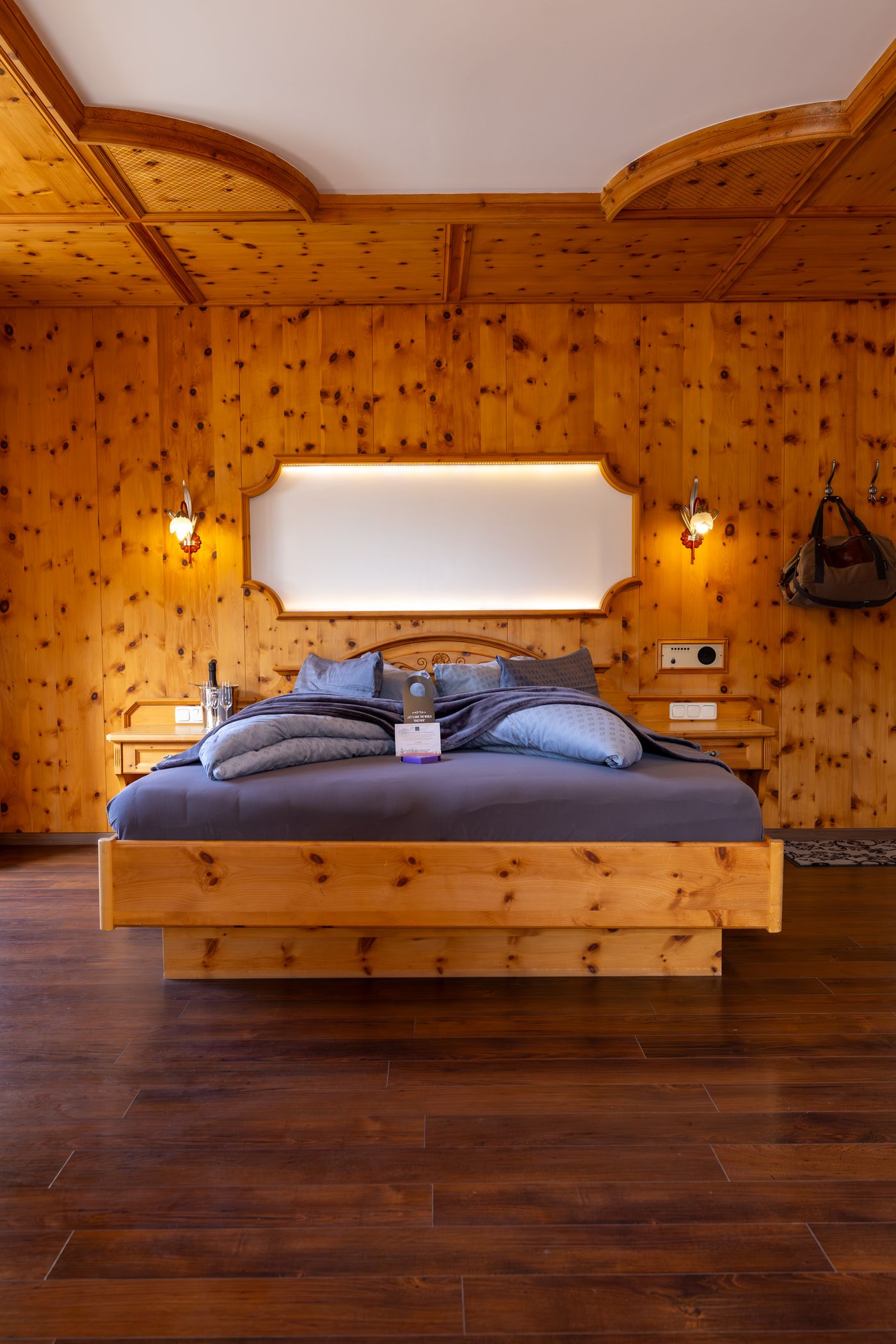 Alpenhotel Tyrol — Room